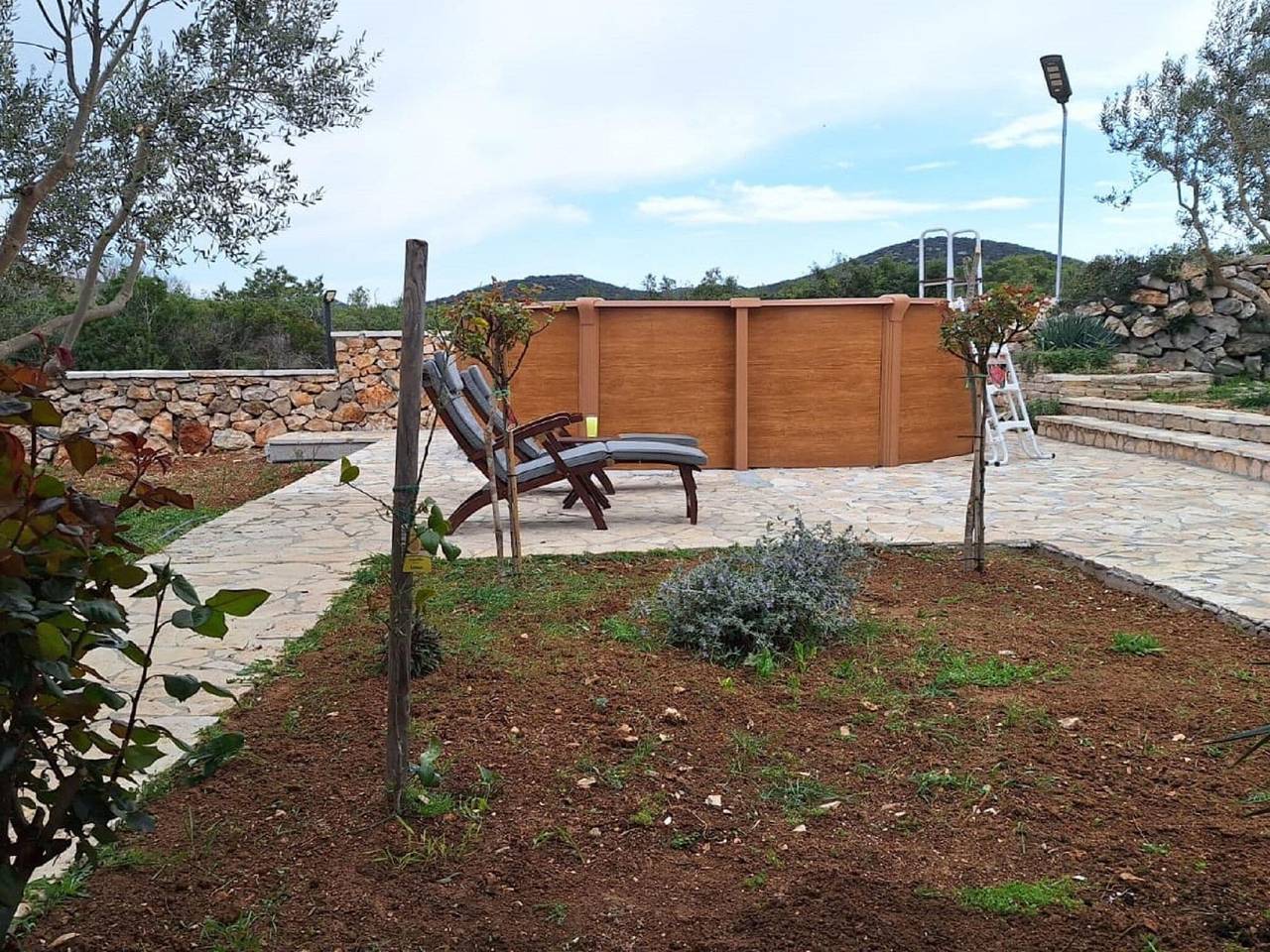 Ferienhaus in Vrana am See und Strand in Pakostane, Zadar