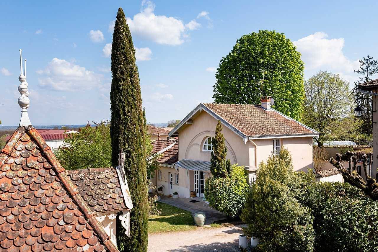 Gîte pour 2 Personnes dans Lancié, Beaujolais