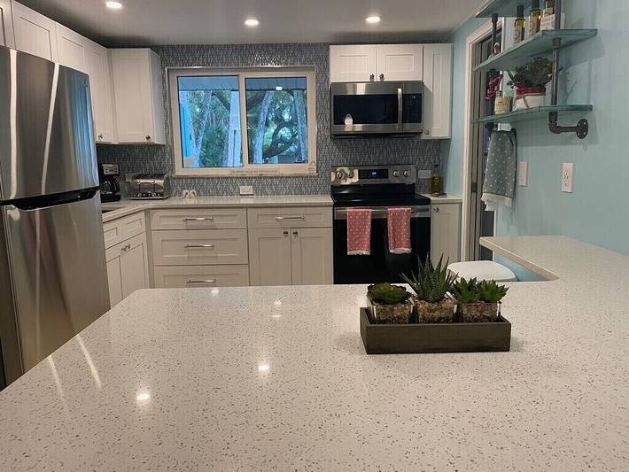 Vacation house for 8 people, with yard, with pets in Manasota Key