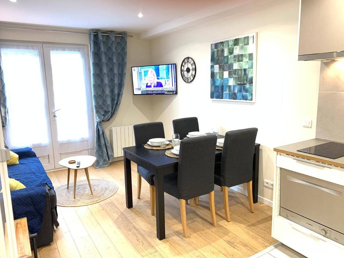 Appartement entier, Appart'Village Jouy Les Metz in Jouy-en-Josas, Yvelines