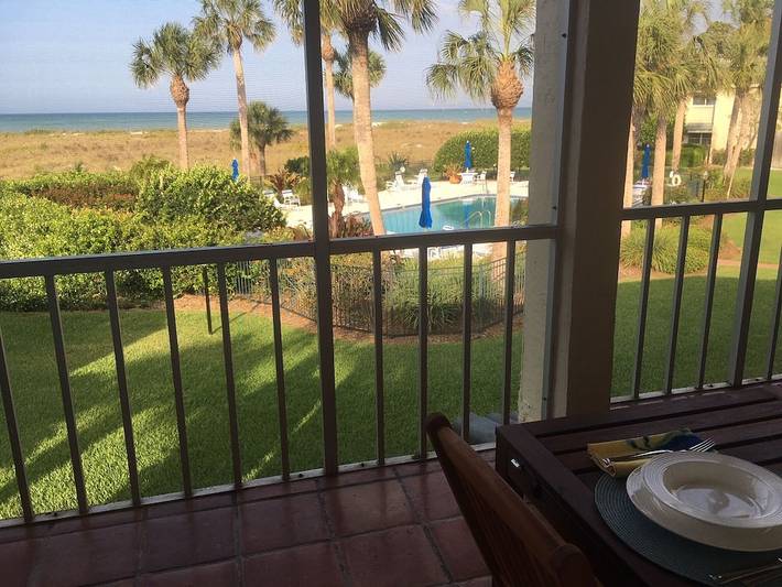 Beach rental for 4 people, with balcony and hot tub as well as pool in Longboat Key