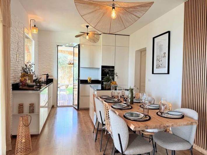 Gîte pour 8 personnes, avec jardin et piscine ainsi que terrasse et sauna, adapté aux familles à Cabris - 3