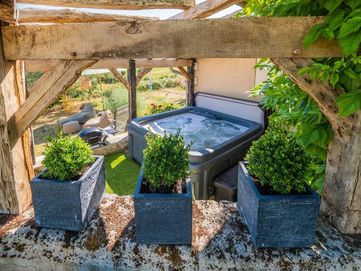 Holiday Home 'Carmagnac' with Private Garden, Wi-Fi and Air Conditioning