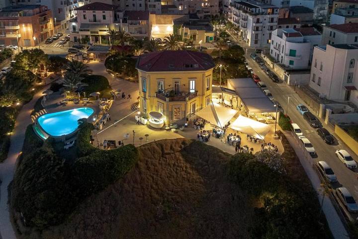 B&B für 2 Personen, mit Garten und Whirlpool sowie Pool in Alghero