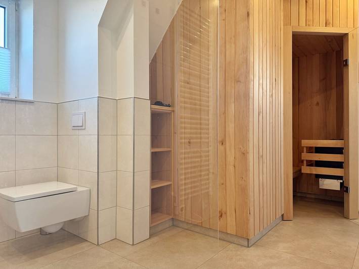 Reethaus "Meerzeit" mit Kamin, Sauna und 3 Schlafzimmern in Lancken, Dranske