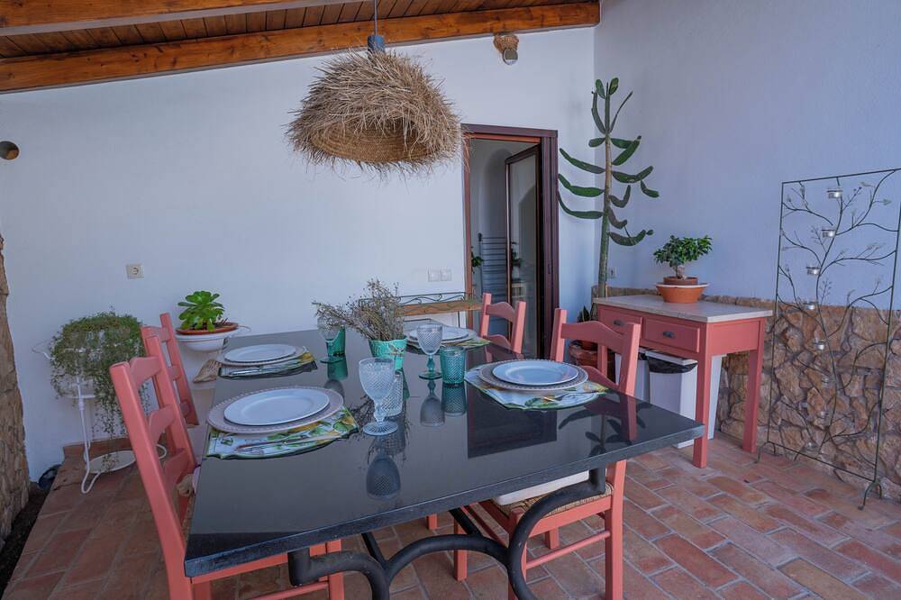 Komplett restauriertes altes Landhaus in typischem portugiesischen Dorf in Algoz, Faro Distrikt