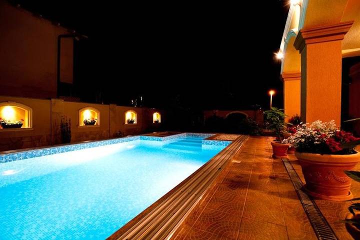 Ferienhaus für 10 Personen, mit Garten und Ausblick sowie Pool in Siofok - 2