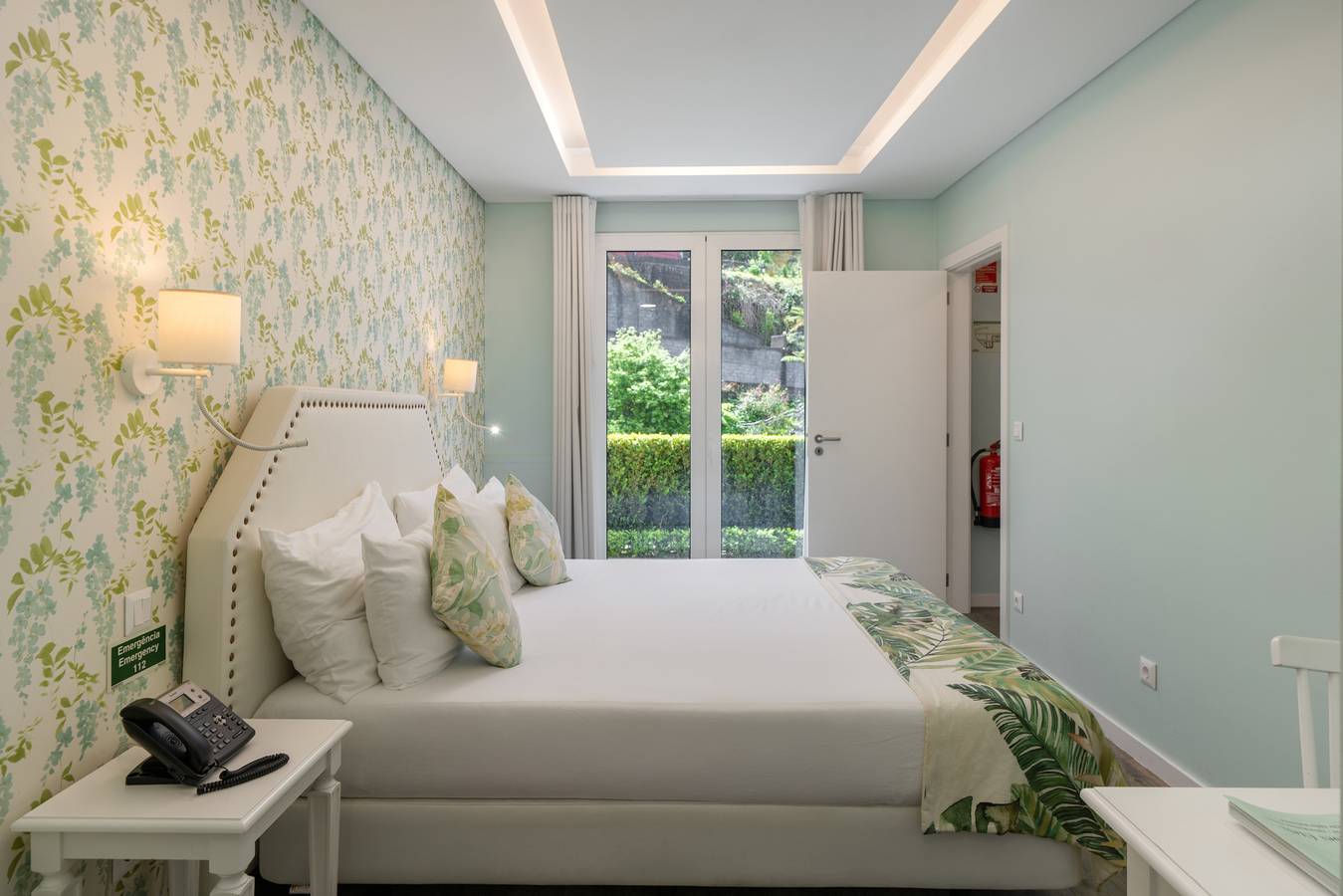 Apartamento inteiro, 1-bed Garden Apt 2 in character Babosas Village in Monte (Madeira), Madeira