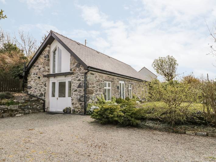 Cottage for 2 people, with garden, with pets in Wales