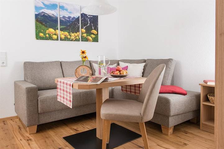 Ferienwohnung für 2 Personen, mit Garten im Kleinwalsertal - 4