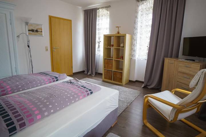 Ganze Wohnung, Gemütlich eingerichtetes Einraum Apartment in Neudorf, Sehmatal