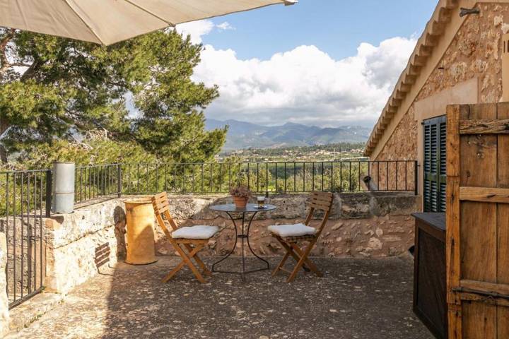 Room 'Habitación Doble Con Bañera' with Mountain View, Wi-Fi and Air Conditioning in Sa Cabaneta, Marratxí
