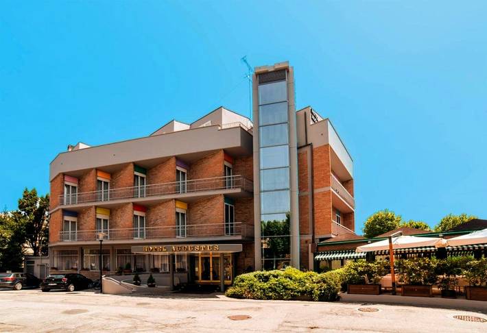 Hôtel pour 2 personnes, avec jardin ainsi que vue et sauna, animaux acceptés - 1