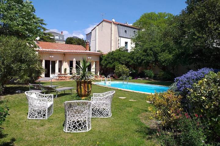 Bed and breakfast for 2 people, with garden - 1