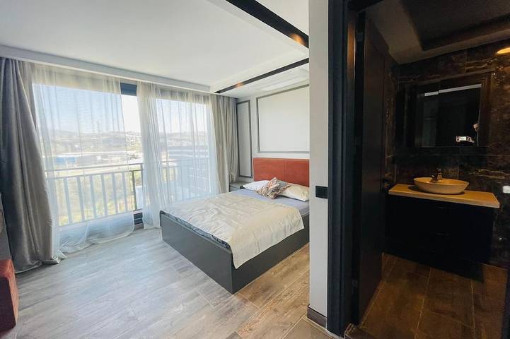 Villa pour 6 personnes, avec balcon et jardin à Kusadasi - 2