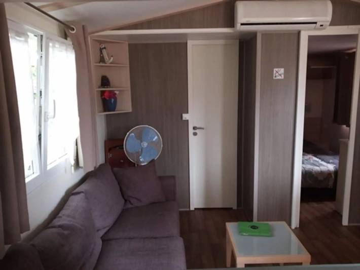 Location de vacances pour 8 personnes, avec terrasse à Saint-Honoré-les-Bains - 2