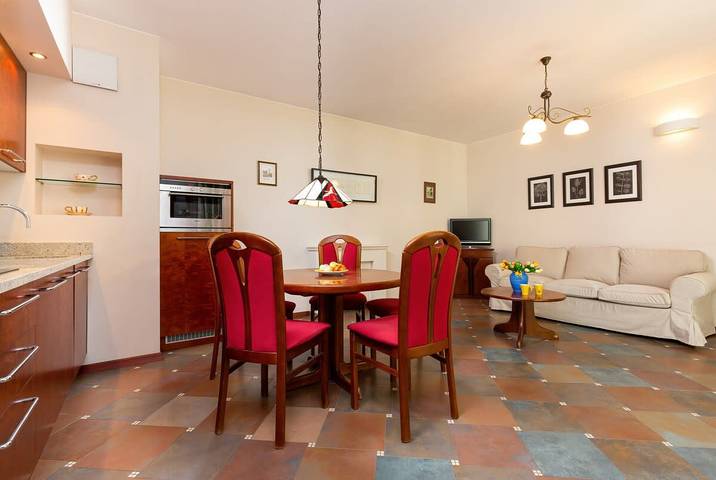 Apartament wakacyjny dla 4 osób, z balkon/ taras, Dla rodziny w Mokotów