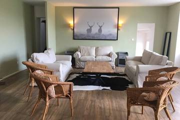 Gîte pour 18 personnes, avec jardin et terrasse dans Segré-en-Anjou-Bleu