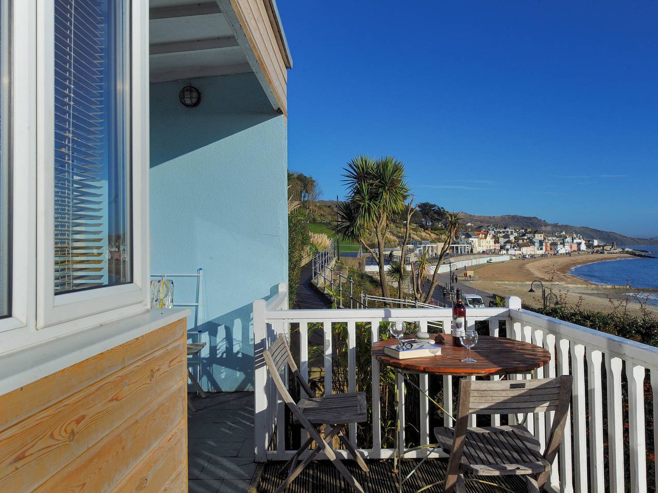 1 Wellhayes in Lyme Regis, Dorset