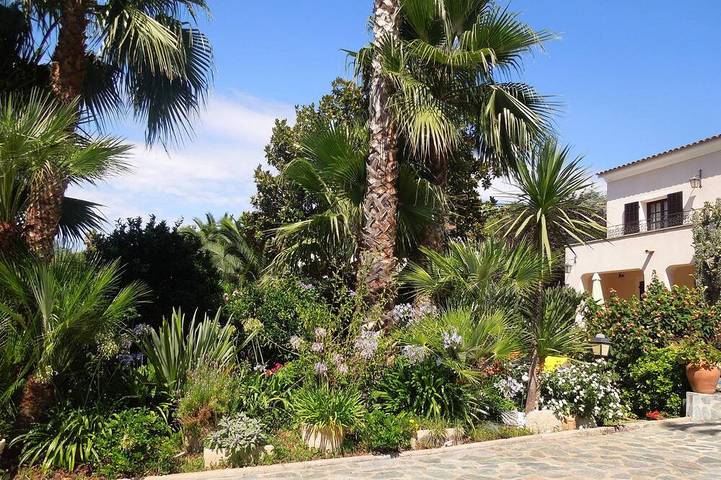 Appartement de vacances pour 4 personnes, avec terrasse et jardin