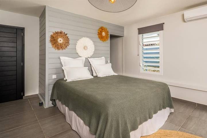 Villa Girafe Bleue – 2 Suites | Pool & Garden in Gourbeyre, Guadeloupe (Caribbean)