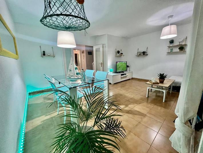 Chalet para 6 personas, con terraza además de jardín y piscina en l'Alacantí - 3