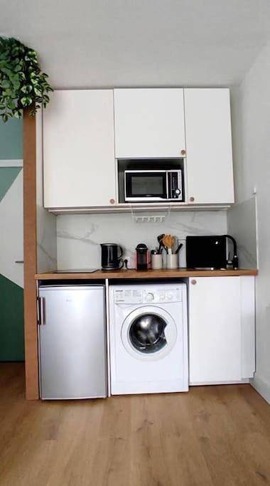 Appartement entier, One-Bedroom Apartment in Le Chesnay, Yvelines
