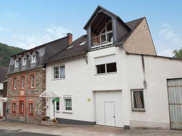 Ferienwohnung für 2 Personen, mit Balkon in Wolf