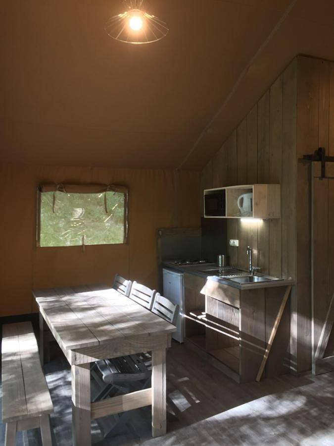 Location de vacances pour 6 personnes, avec piscine ainsi que jardin et terrasse, animaux acceptés à Lafarre - 2
