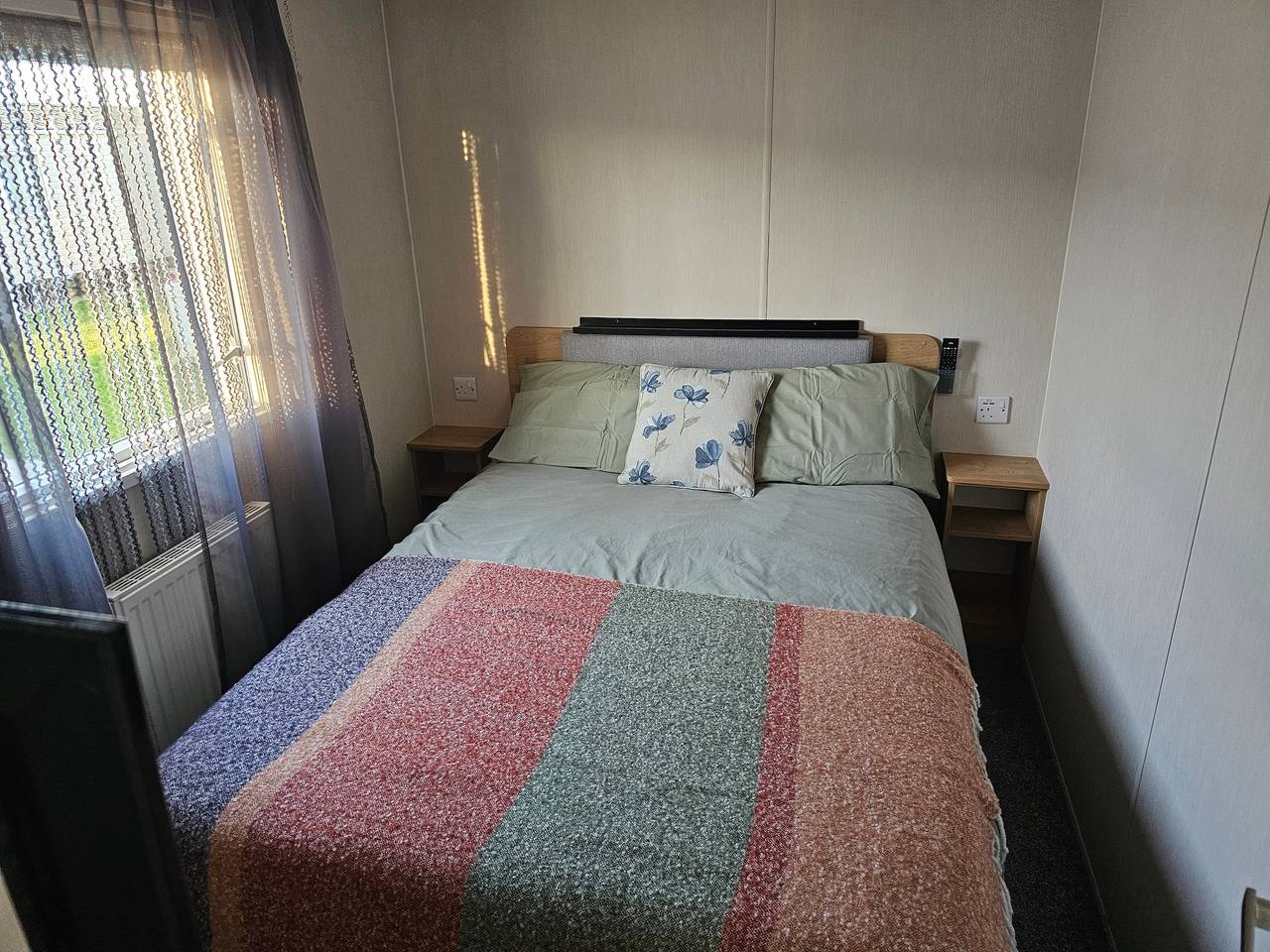 Luxury Chichester caravan  Seaside Retreat in Selsey, West Sussex