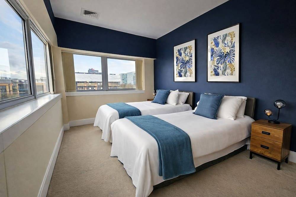 Entire apartment, 2Br Flat | Contractors | Prime Central Mk| Parking | in Milton Keynes, South East England