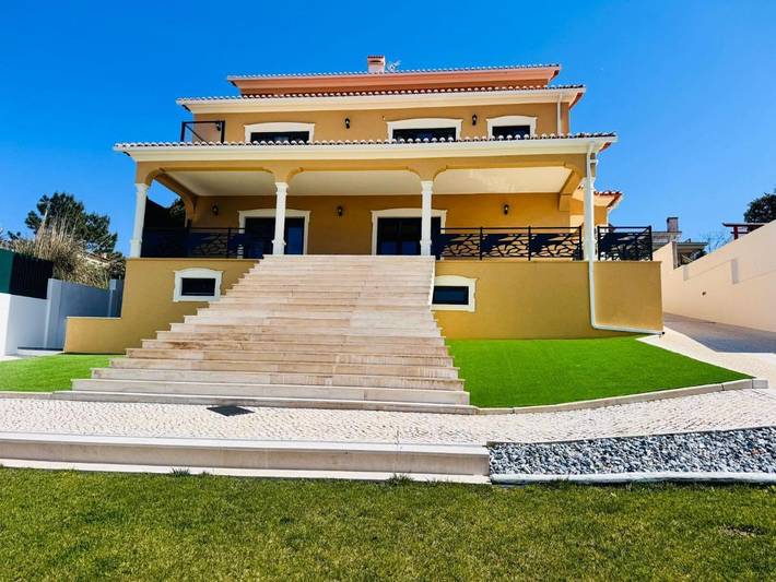 Gîte pour 7 personnes, avec vue ainsi que piscine et jardin dans Serra De El Rei - 4