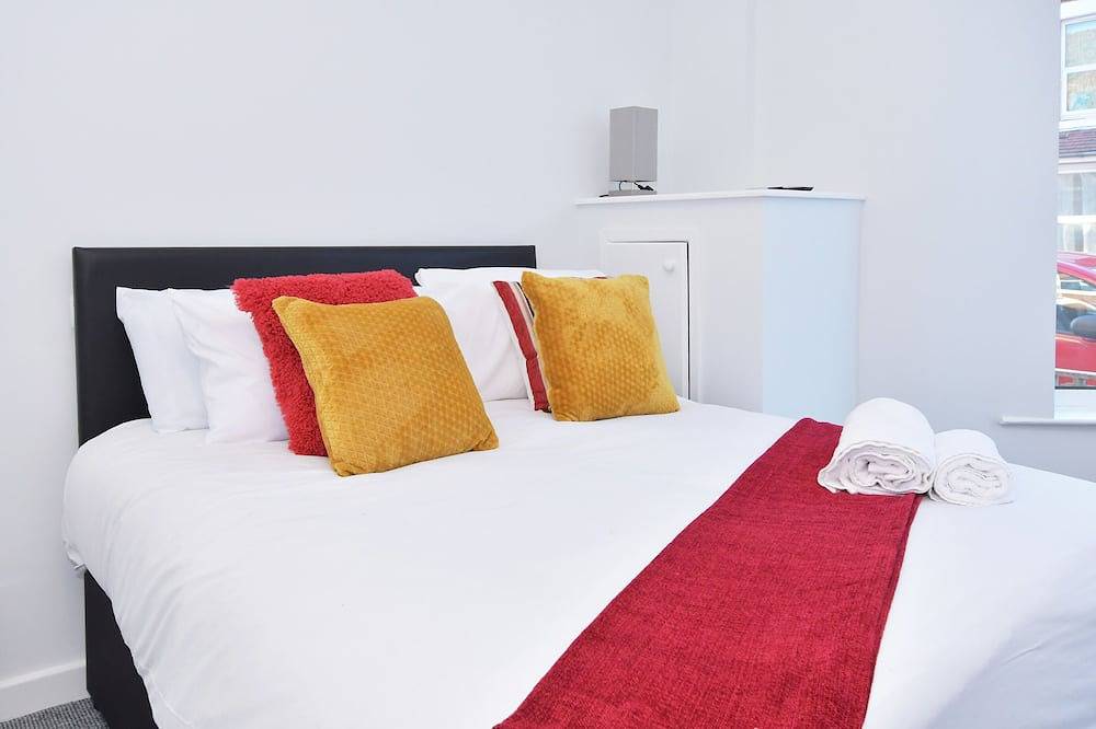 Superior-Doppelzimmer-Ensuite-With Tv in Crewe, Cheshire East