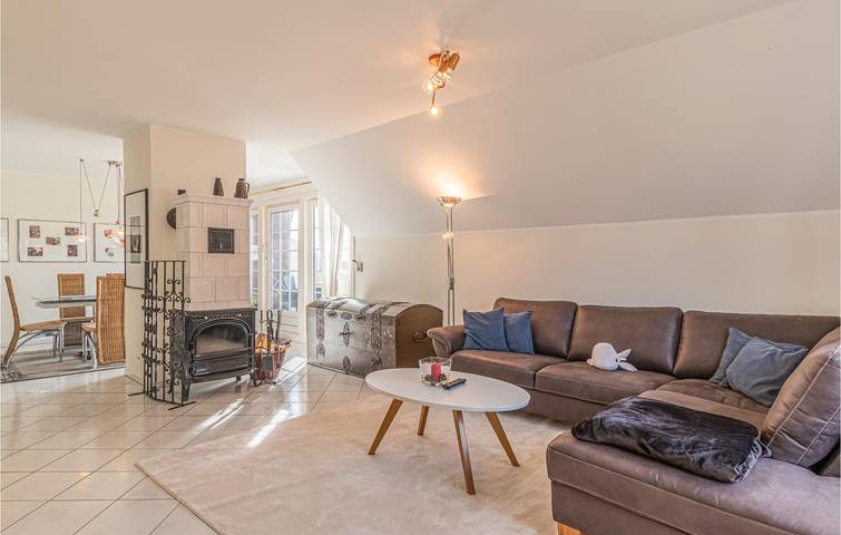 Ganze Ferienwohnung, Gemütliches Strandapartment mit Parkplatz und Internet in Friedrichskoog-Spitze, Friedrichskoog