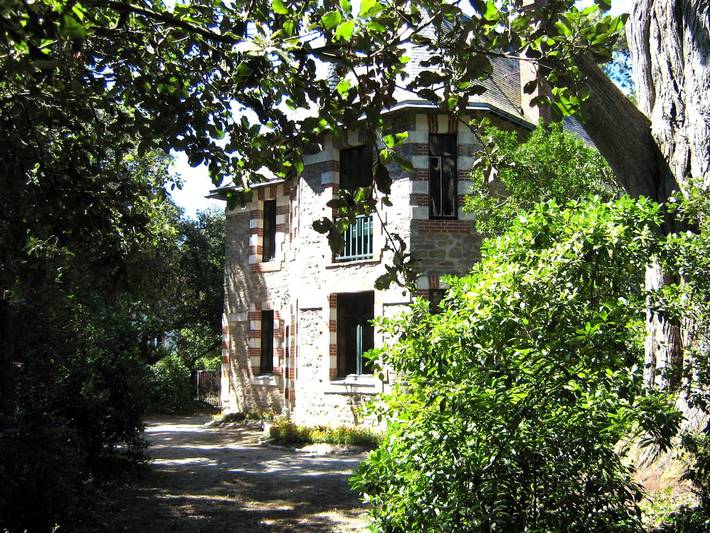 Gîte pour 12 personnes, avec jardin - 1