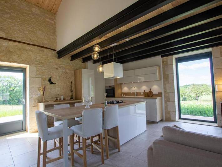 Location de vacances pour 6 personnes, avec terrasse et jardin à Sorges - 3