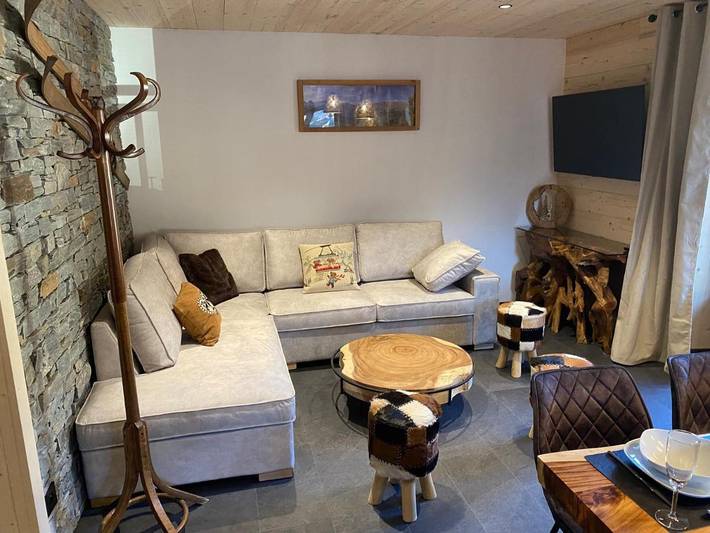 Gîte pour 8 personnes, avec vue et balcon dans Office De Tourisme De Termignon