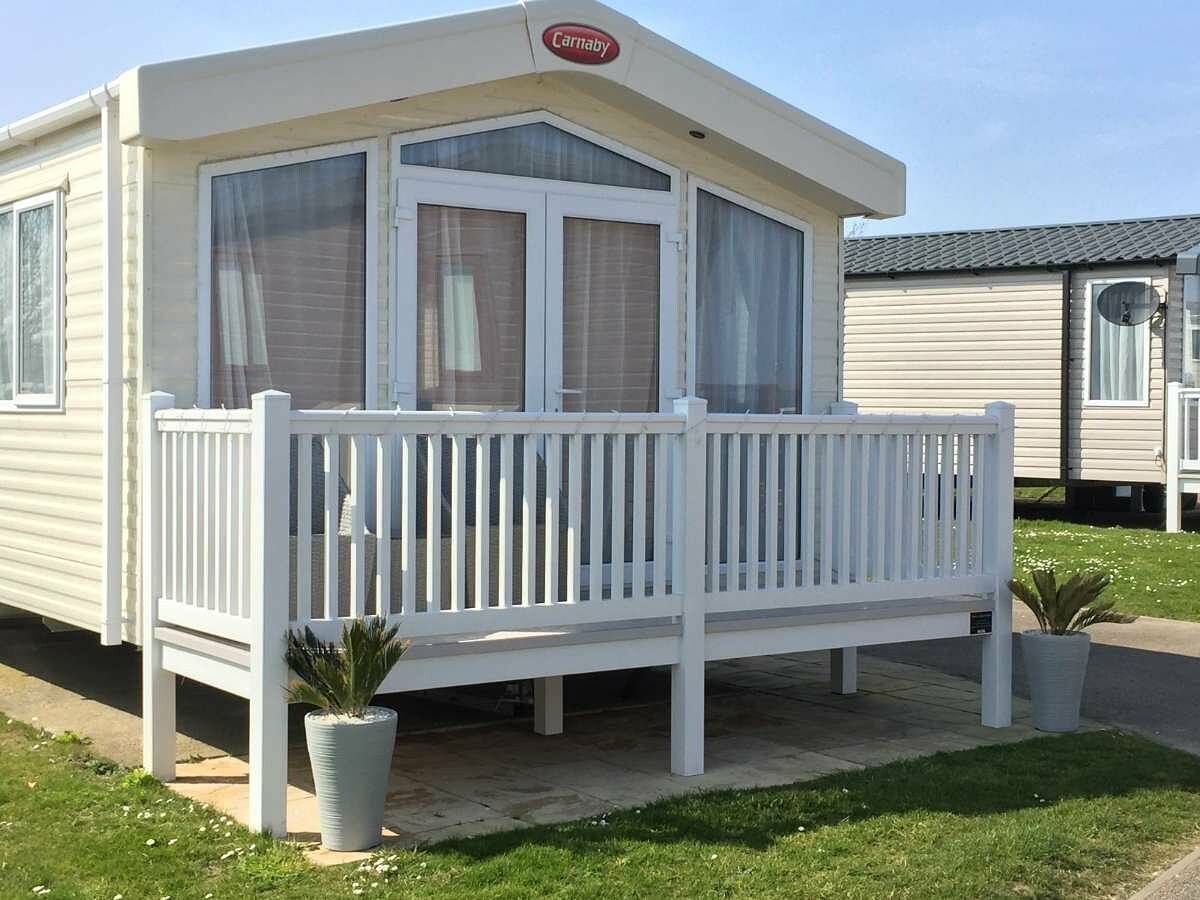 Hopton Holiday Village - Seaview Caravan in Hopton-on-Sea, Great Yarmouth