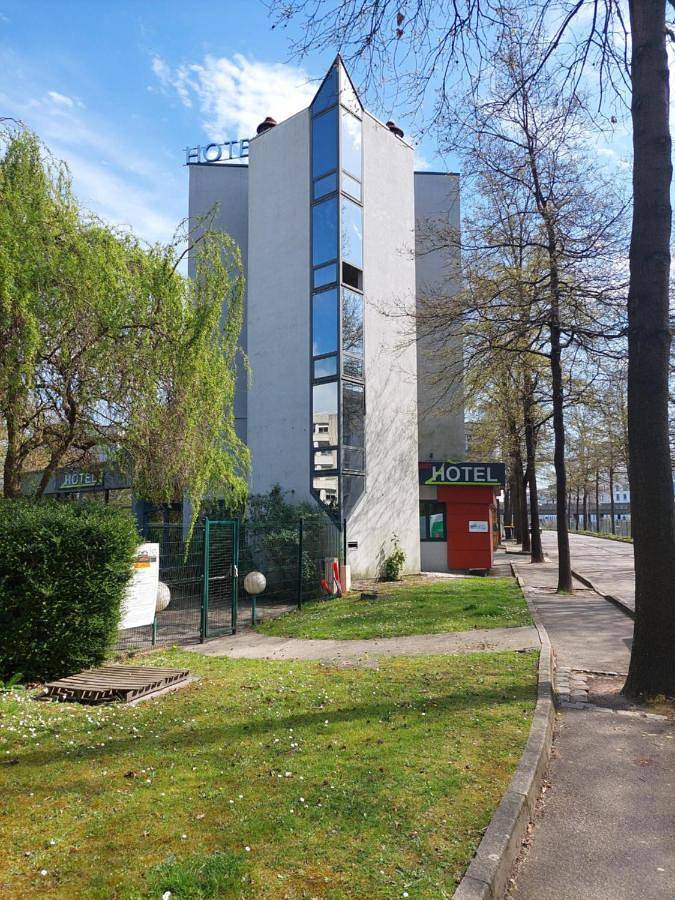 Hôtel pour 2 personnes, avec terrasse, animaux acceptés