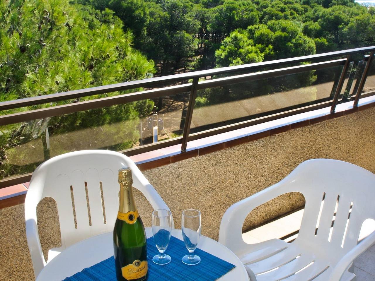 Apartamento vacacional entero, Ap Costas - La Pineda / Dos Dormitorios in L' Estartit, Estartit