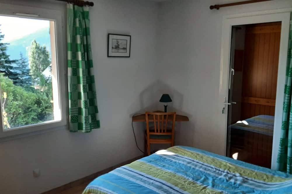 Appartement entier, Les balcons de la Ribeyrette 2 in Puy-Sanières, Parc national des Écrins