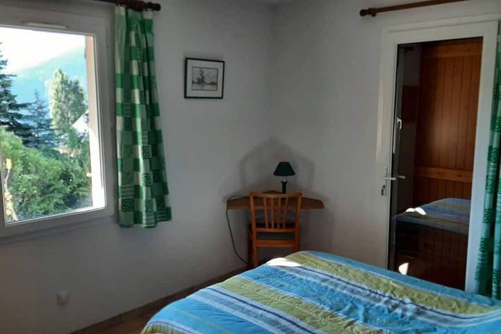 Gîte pour 5 personnes, avec terrasse à Puy-Sanières - 3