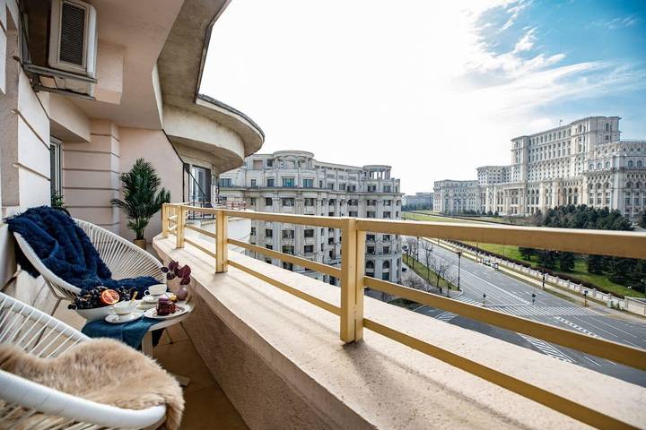 Gîte pour 8 personnes, avec balcon/terrasse, animaux acceptés à Bucarest - 4