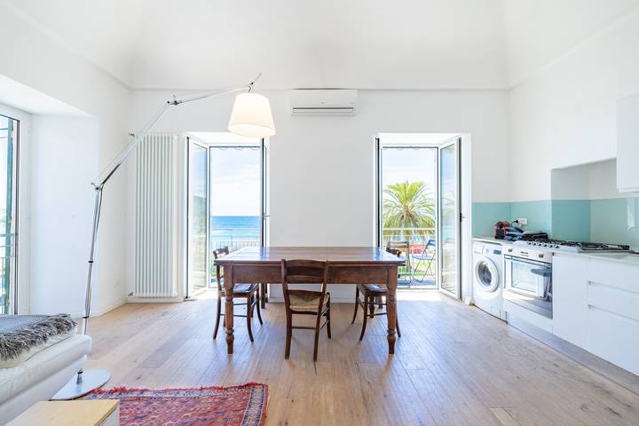 Gîte pour 4 personnes, avec terrasse dans Ospedaletti - 3