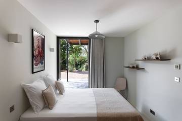 Villa pour 8 Personnes dans Cala Rossa, Lecci, Photo 2