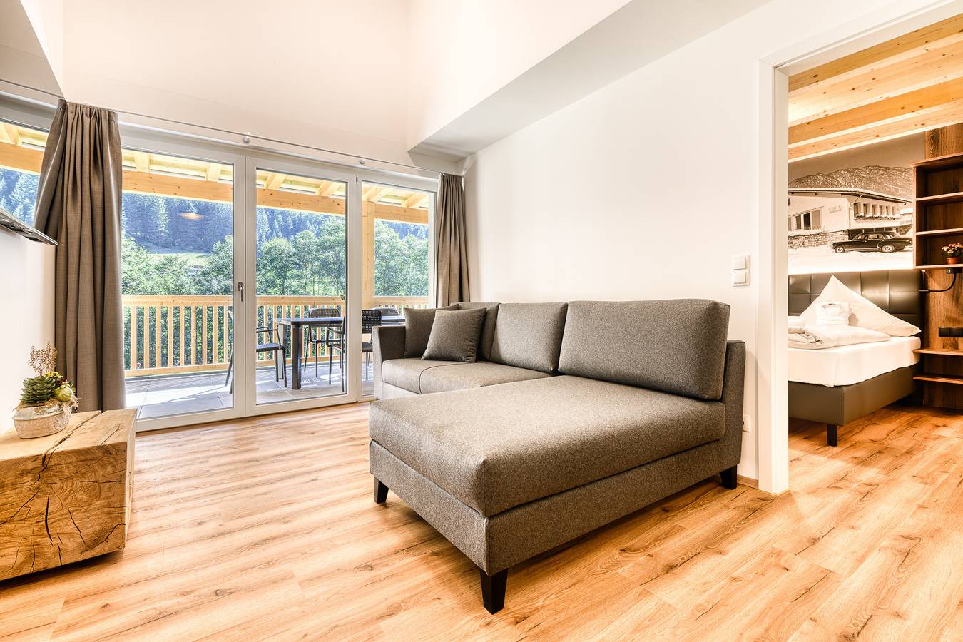 Ganze Wohnung, Brandnerhus Nr. 23 - Balkon 3-Zimmer Ferienwohnung in Brand, Brandnertal