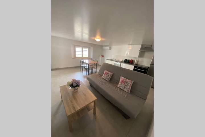 Gîte pour 4 personnes, avec jacuzzi ainsi que piscine et jardin à Rieux-de-Pelleport - 2