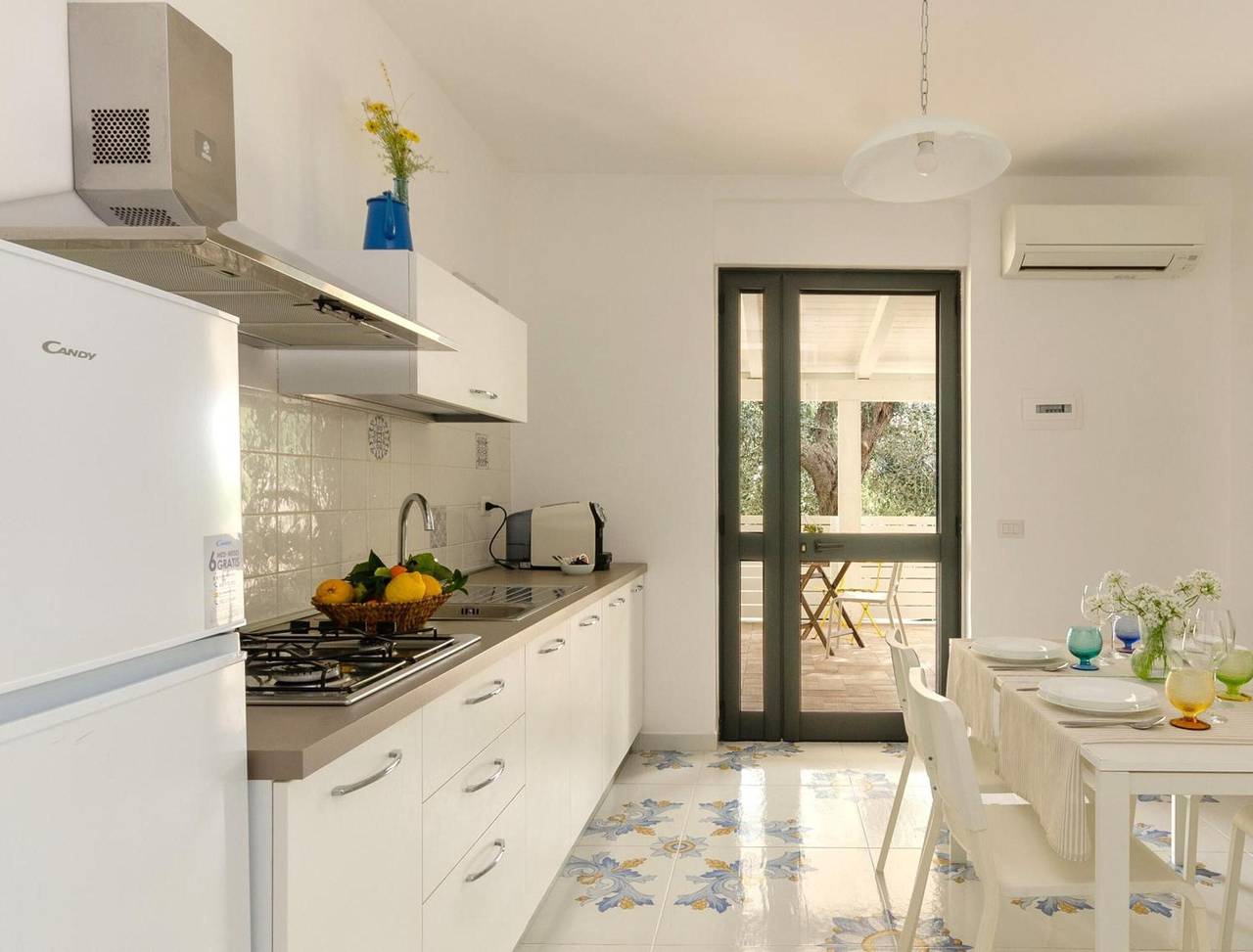 Entire apartment, Apartment 'Le Case Di Chri' with Wi-Fi and Air Conditioning in Mattinata, Gargano