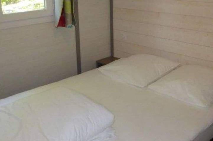 Gîte pour 4 personnes, avec terrasse et piscine, animaux acceptés à Sainte-Reine-de-Bretagne - 2