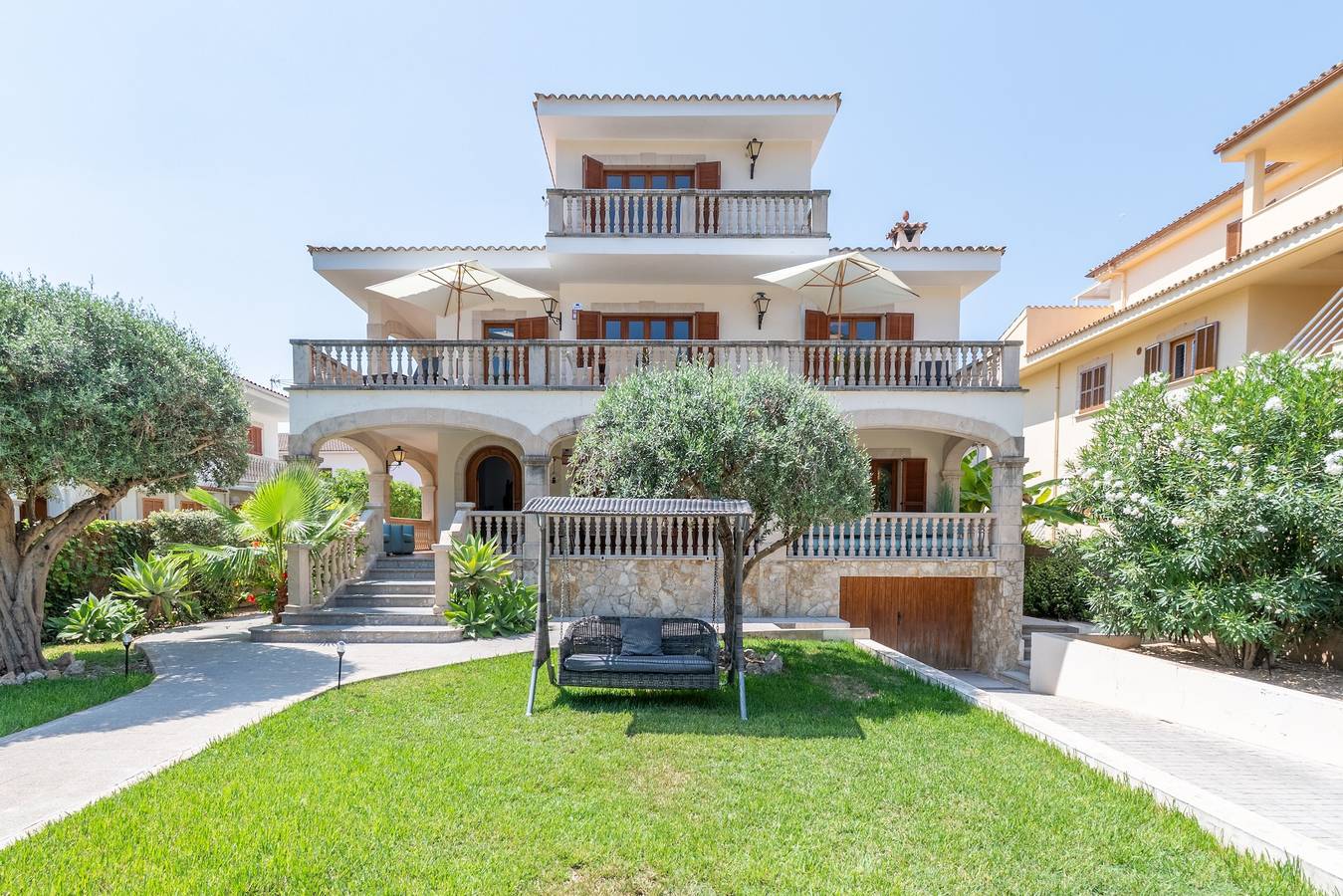 Chalet 'Voramar Alcudia' con vistas al mar, wifi y aire acondicionado in Playa de Alcúdia, Alcúdia